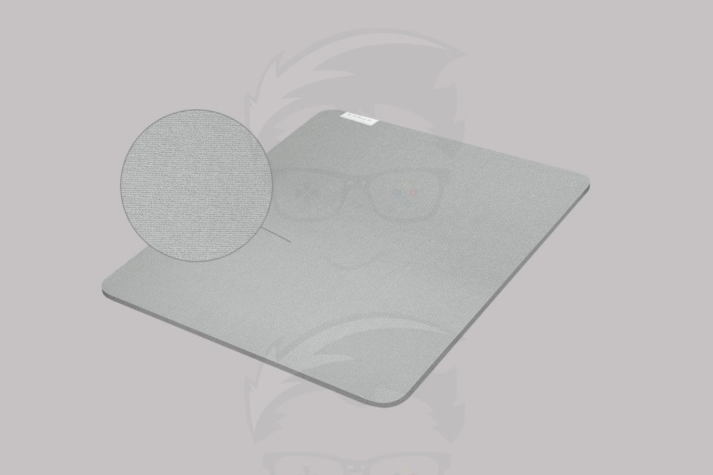 Razer Pro Glide - Soft Mouse Pad Surface Grey - Medium Razer Pro Glide - Soft Mouse Pad Surface Grey - Medium